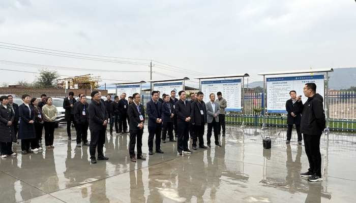 臨洮縣委副書記李清元、縣政協(xié)主席黎輝一行調(diào)研臨洮國(guó)家現(xiàn)代農(nóng)業(yè)產(chǎn)業(yè)園智慧農(nóng)業(yè)示范園建設(shè)項(xiàng)目